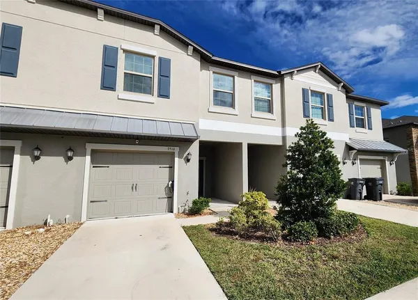 $1,950 | 9516 Pembrooke Pines Drive, Ruskin, FL 33573