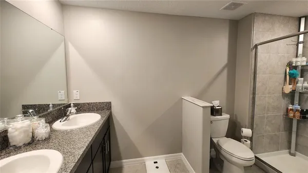 $1,950 | 9516 Pembrooke Pines Drive, Ruskin, FL 33573