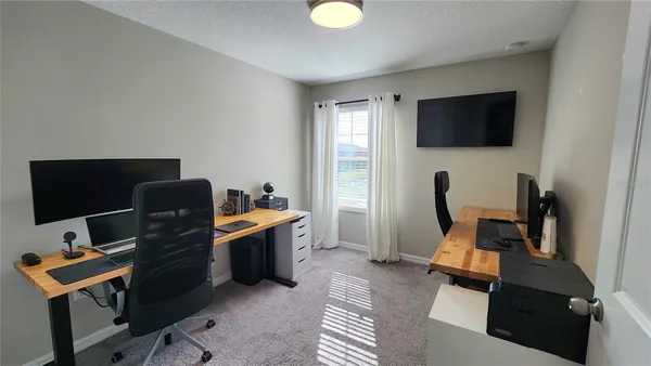 $1,950 | 9516 Pembrooke Pines Drive, Ruskin, FL 33573