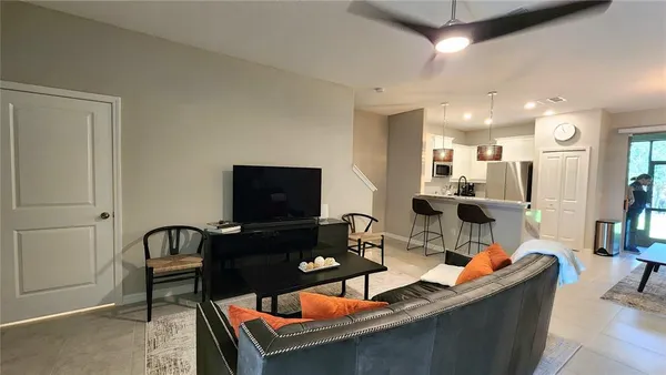 $1,950 | 9516 Pembrooke Pines Drive, Ruskin, FL 33573
