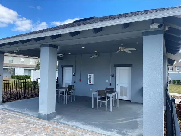 $1,950 | 9516 Pembrooke Pines Drive, Ruskin, FL 33573