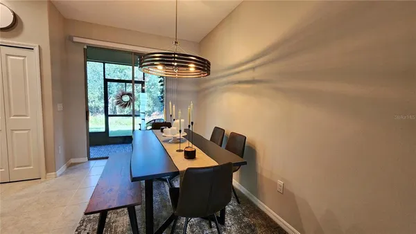 $1,950 | 9516 Pembrooke Pines Drive, Ruskin, FL 33573