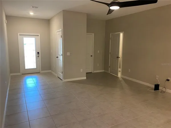 $1,950 | 9516 Pembrooke Pines Drive, Ruskin, FL 33573