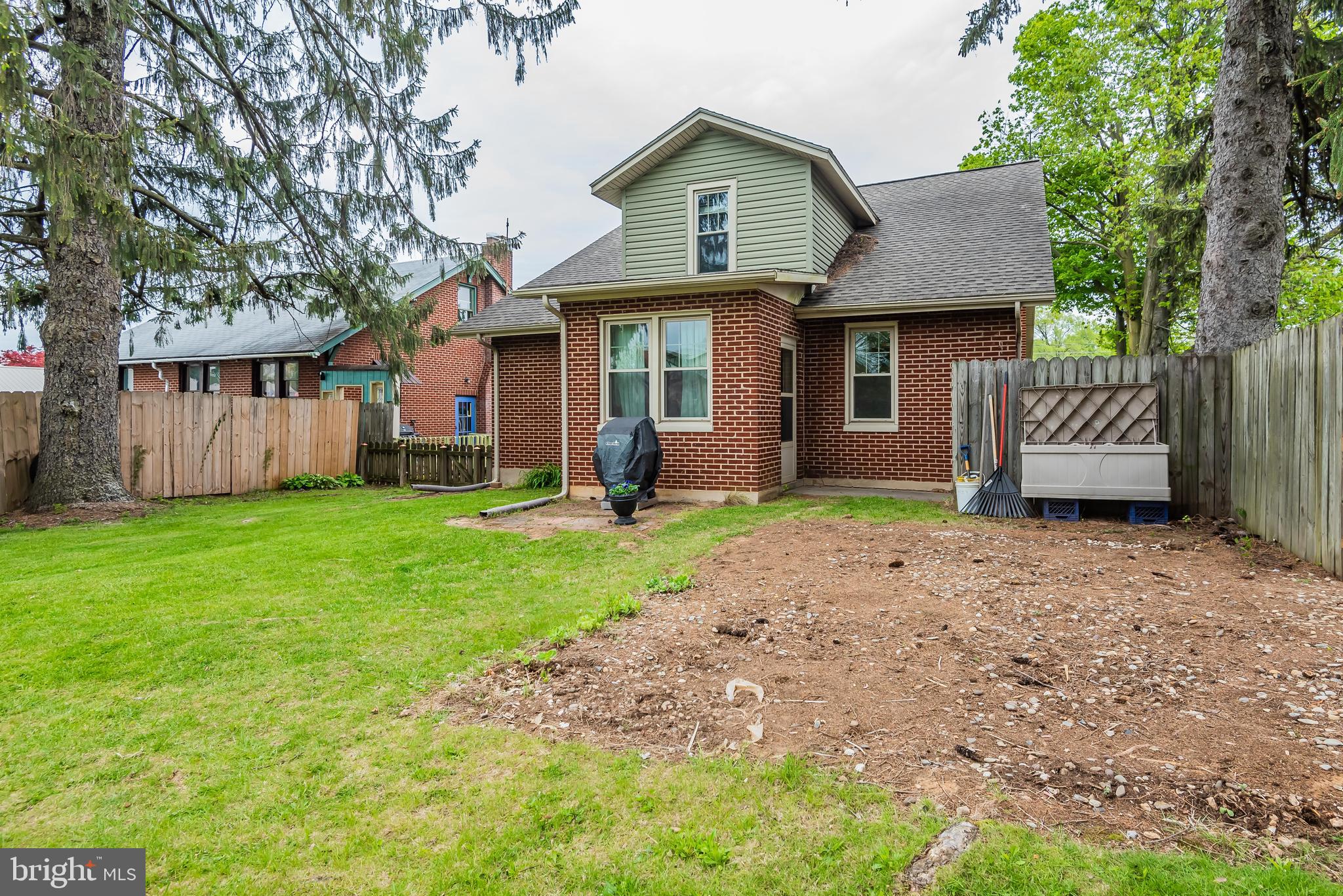 238 York Road Carlisle, PA 17013 - Photo 27 of 29 Back Of House