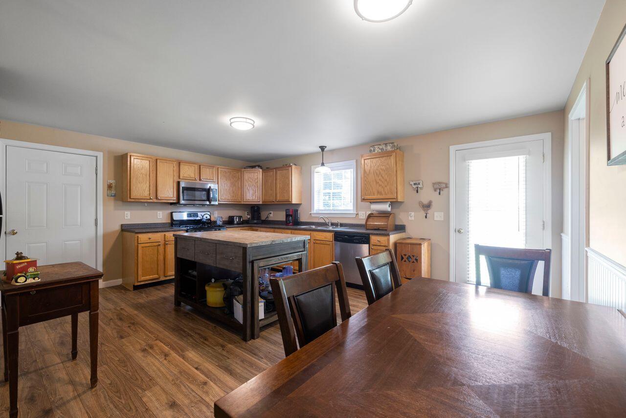 159 High Street South Paris, ME 04281 - Photo 14 of 31 3G0A7418