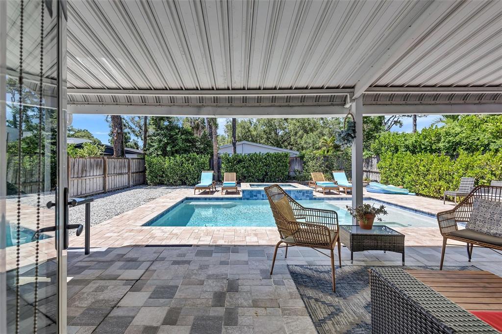 2437 Floyd Street Sarasota, FL 34239 - Photo 24 of 50