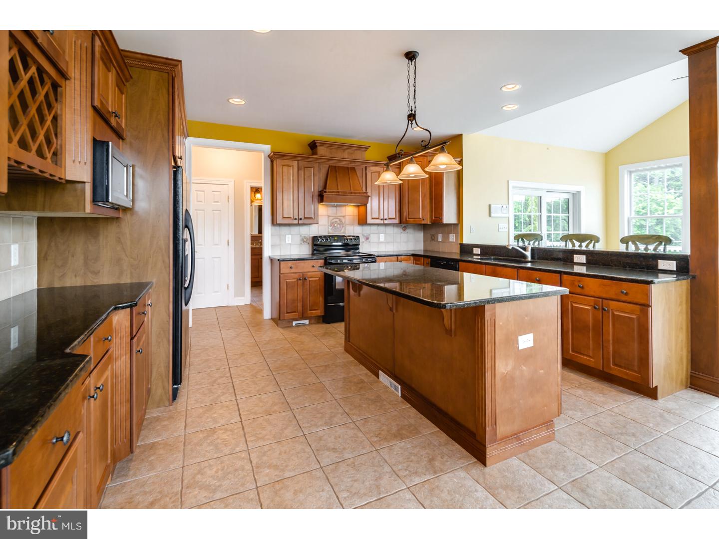 351 Perkintown Road Pedricktown, NJ 08067 - Photo 3 of 25 Kitchen