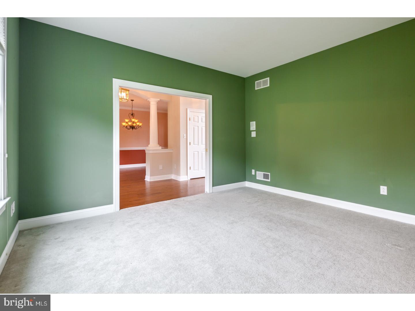 351 Perkintown Road Pedricktown, NJ 08067 - Photo 9 of 25 Living Room