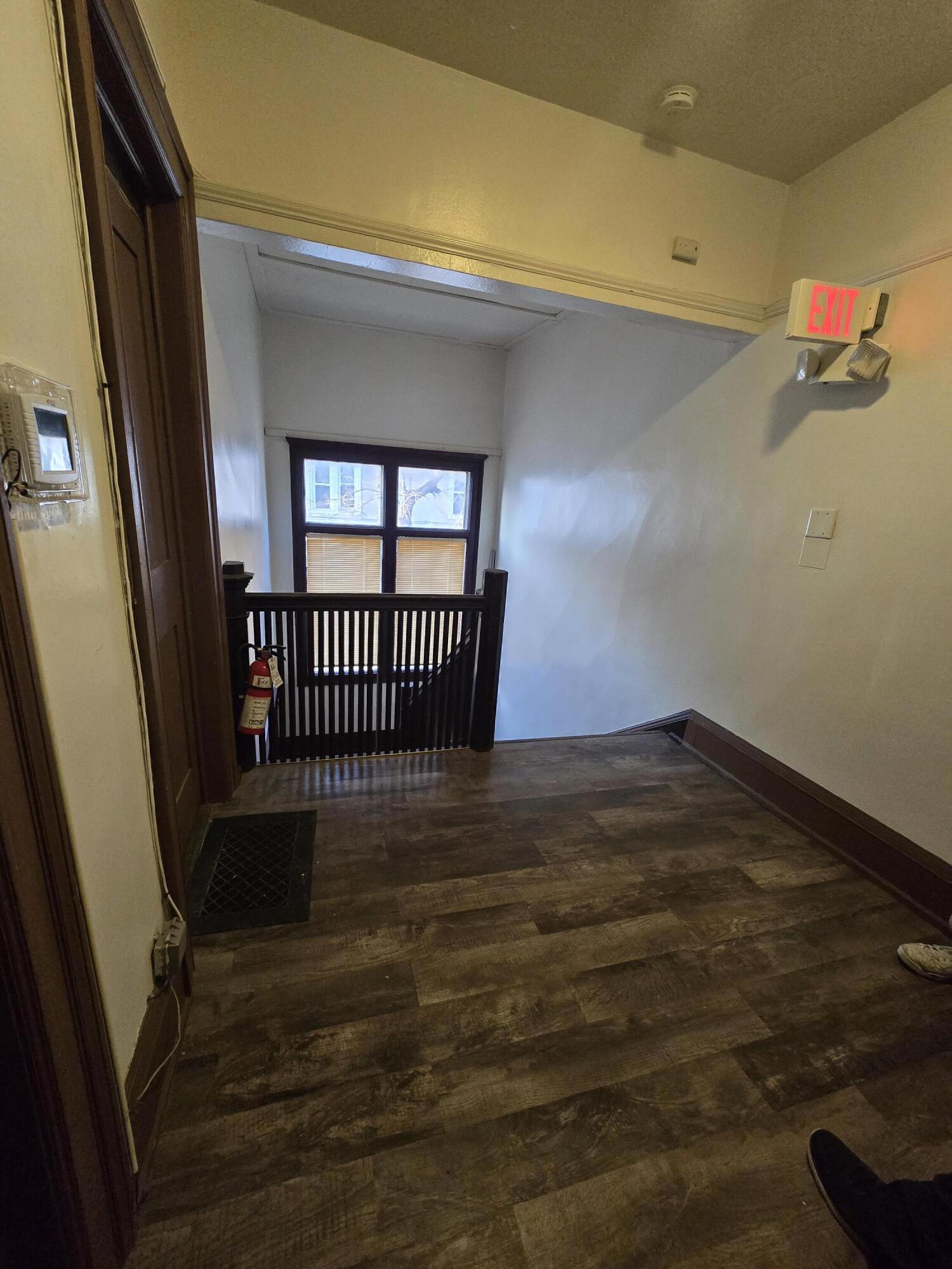 924 South 19th Street Milwaukee, WI 53204 - Photo 13 of 26 20260330_181014