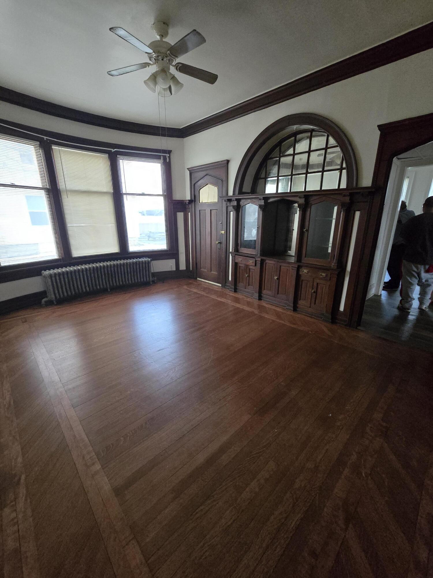 924 South 19th Street Milwaukee, WI 53204 - Photo 9 of 26 Unit 8 Dining Room