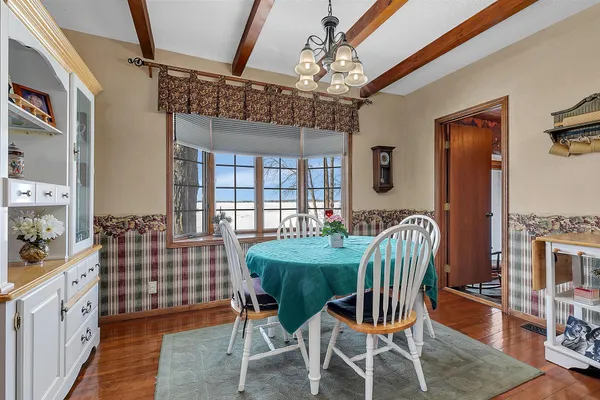 $799,000 | 13630 2nd Street Northeast, Spicer, MN 56288