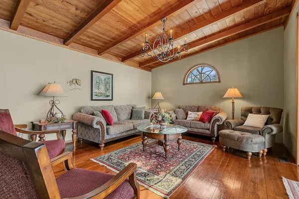 $799,000 | 13630 2nd Street Northeast, Spicer, MN 56288
