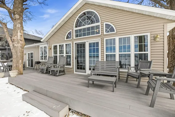 $799,000 | 13630 2nd Street Northeast, Spicer, MN 56288