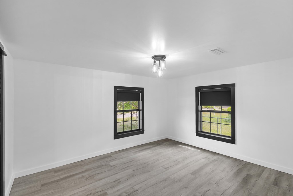 162 Jackson Avenue Slocomb, AL 36375 - Photo 14 of 33