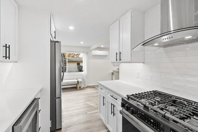 $639,900 | 17 York Avenue, Westford, MA 01886