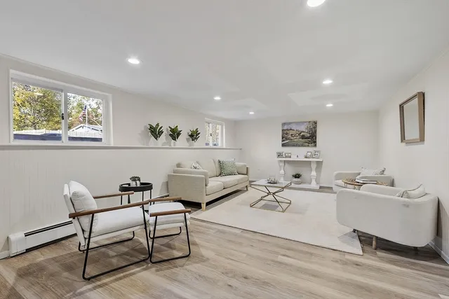 $639,900 | 17 York Avenue, Westford, MA 01886