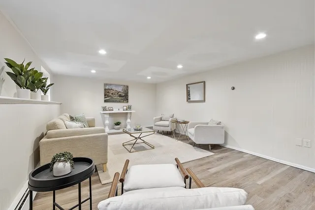 $639,900 | 17 York Avenue, Westford, MA 01886