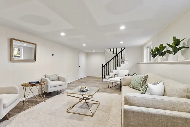 $639,900 | 17 York Avenue, Westford, MA 01886