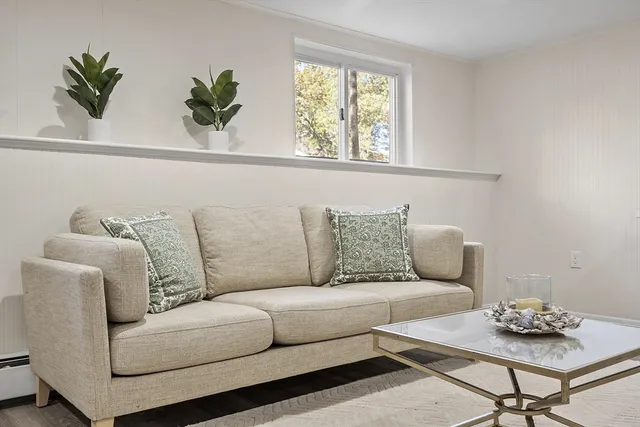 $639,900 | 17 York Avenue, Westford, MA 01886