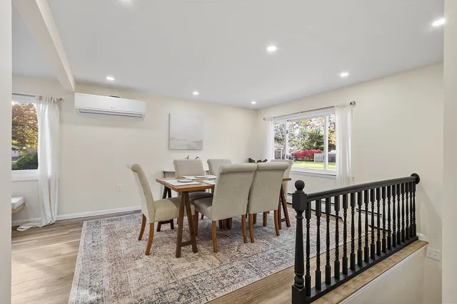 $639,900 | 17 York Avenue, Westford, MA 01886