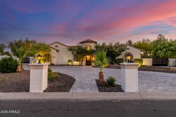 $2,350,000 | 5213 West Park View Lane, Glendale, AZ 85310
