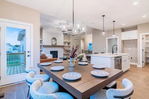 $470,000 | 16729 Pinehurst Drive, Basehor, KS 66007