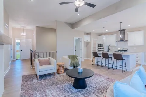 $470,000 | 16729 Pinehurst Drive, Basehor, KS 66007