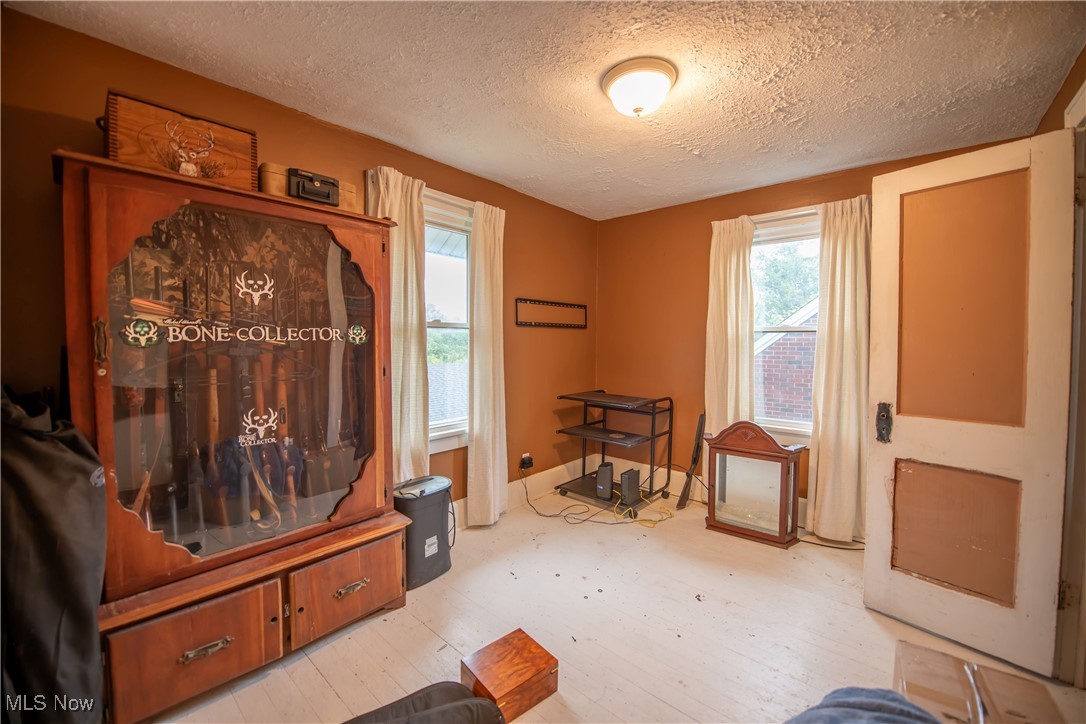 2107 Harrisburg Road Northeast Canton, OH 44705 - Photo 9 of 24
