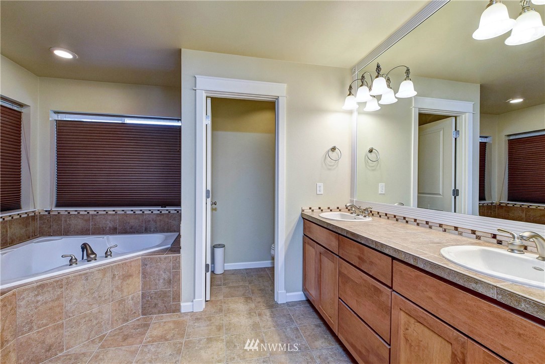 4107 163rd Place Southeast Bothell, WA 98012 - Photo 20 of 27 Gallery Image 20