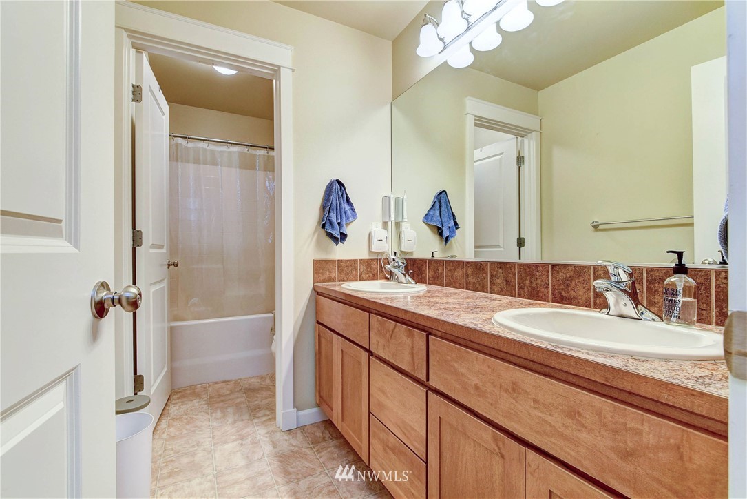 4107 163rd Place Southeast Bothell, WA 98012 - Photo 23 of 27 Gallery Image 23