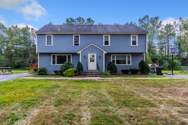 138 Ridge Road, Unit 138 Northborough, MA 01532 - Photo 1 of 16 Gallery Image 1