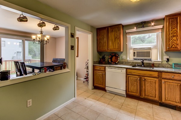 138 Ridge Road, Unit 138 Northborough, MA 01532 - Photo 6 of 16 Gallery Image 6