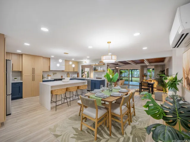 $1,790,000 | 633 Kaha Street, Kailua, HI 96734