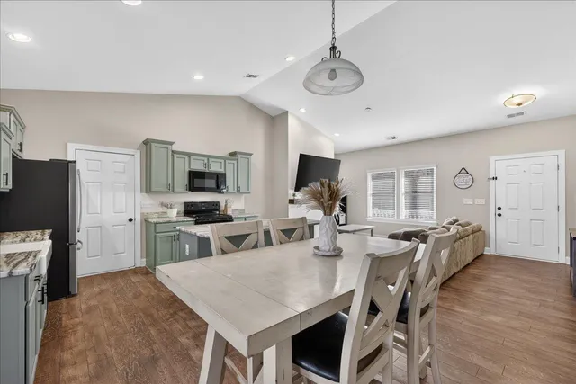 $340,000 | 124 Lodestone Court, Moncks Corner, SC 29461