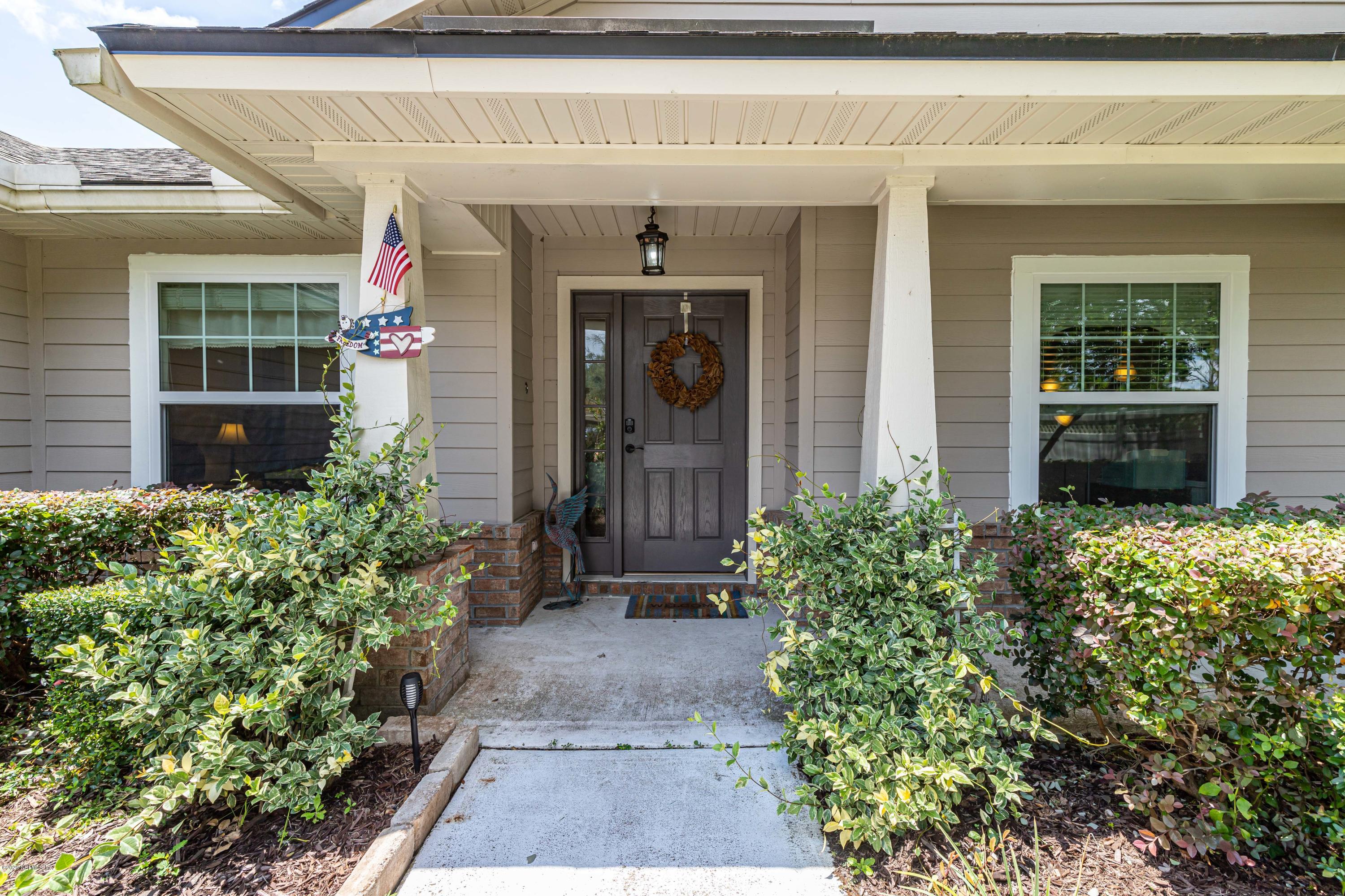 951 Silver Spring Court St. Augustine, FL 32092 - Photo 5 of 40 a front view of a house
