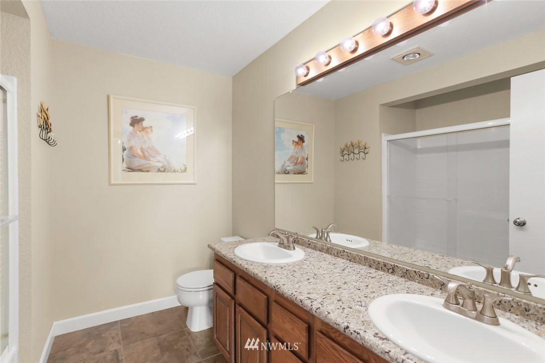 19028 51st Avenue Southeast Bothell, WA 98012 - Photo 12 of 21 Gallery Image 12