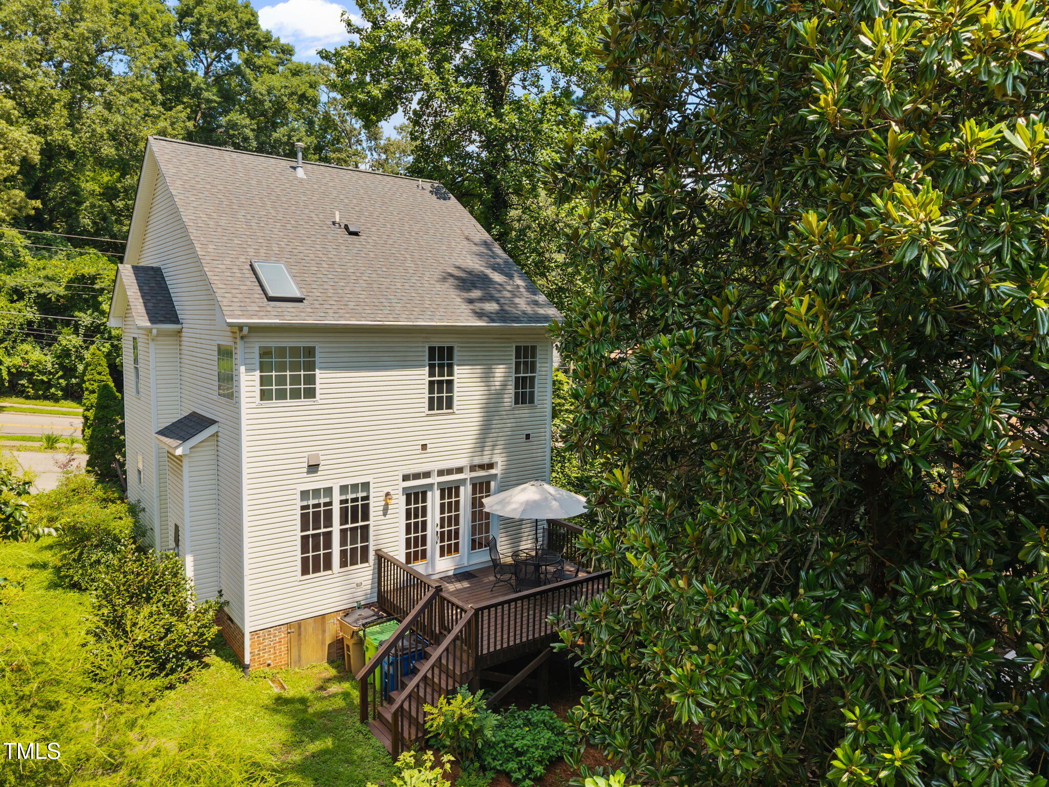 524 Gardner Street Raleigh, NC 27607 - Photo 34 of 42 32-web-or-mls-DJI_20250714114605_0069_D