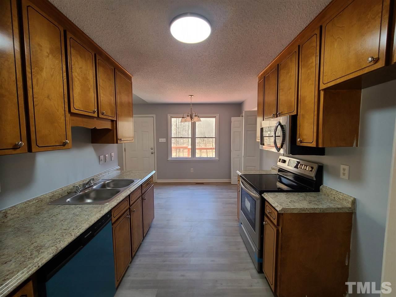 10501 Old Stage Road Raleigh, NC 27603 - Photo 8 of 15