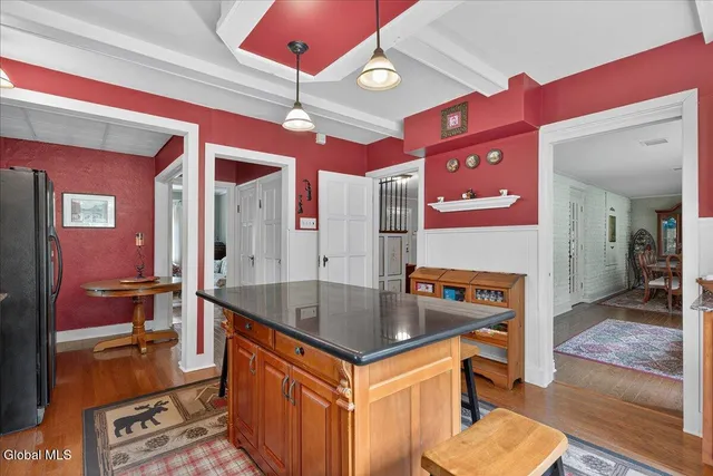 $700,000 | 2626 Troy-Schenectady Road, Niskayuna, NY 12309