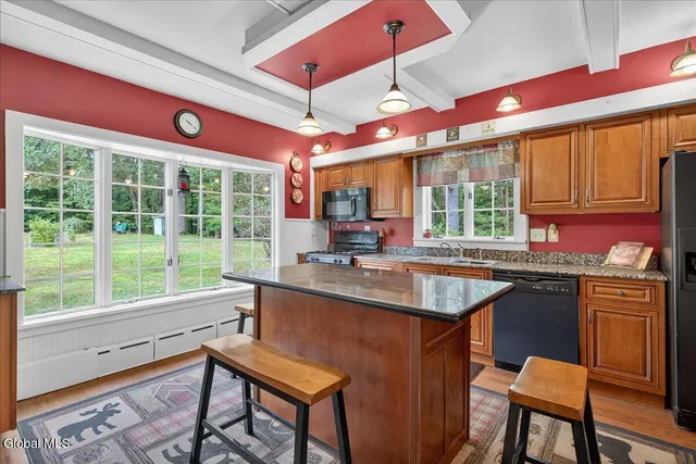 $700,000 | 2626 Troy-Schenectady Road, Niskayuna, NY 12309