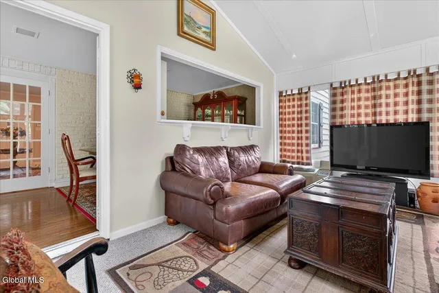 $700,000 | 2626 Troy-Schenectady Road, Niskayuna, NY 12309