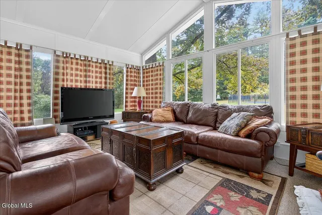 $700,000 | 2626 Troy-Schenectady Road, Niskayuna, NY 12309