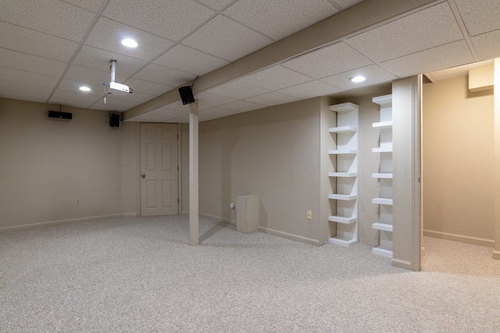 38 Farmland Road, Unit A Lowell, MA 01850 - Photo 24 of 26 a view of an empty room
