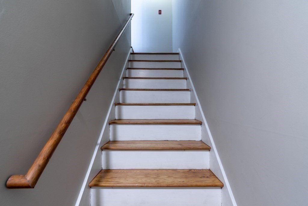 38 Farmland Road, Unit A Lowell, MA 01850 - Photo 9 of 26 a view of entryway
