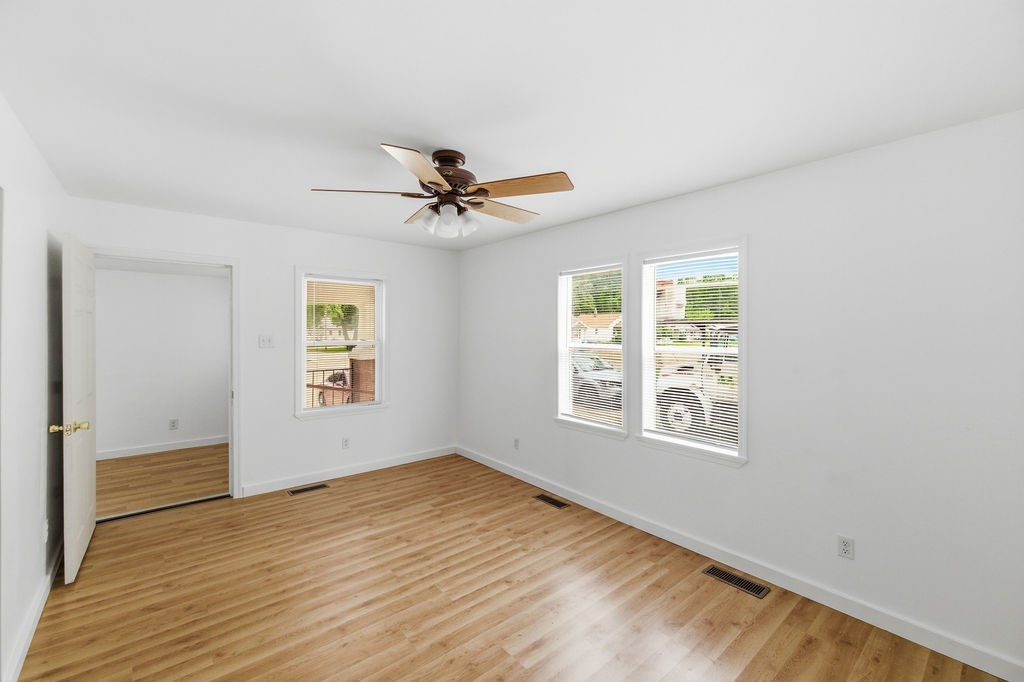 1901 West Grand Avenue Decatur, IL 62522 - Photo 6 of 23
