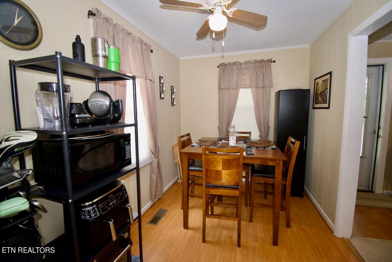 209 North Clover Hill Ridge Road Maryville, TN 37801 - Photo 16 of 44 Gallery Image 16