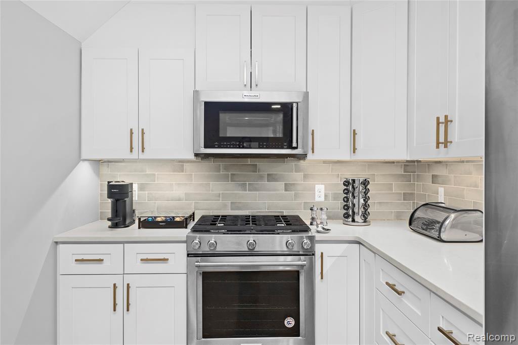 262 Mack Avenue, Unit 1 Detroit, MI 48201 - Photo 15 of 42
