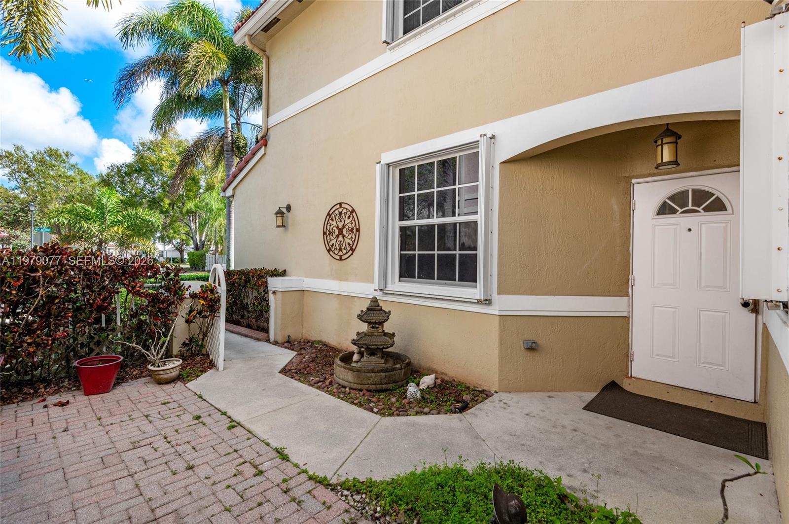 15048 Southwest 51st Street Davie, FL 33331 - Photo 3 of 34