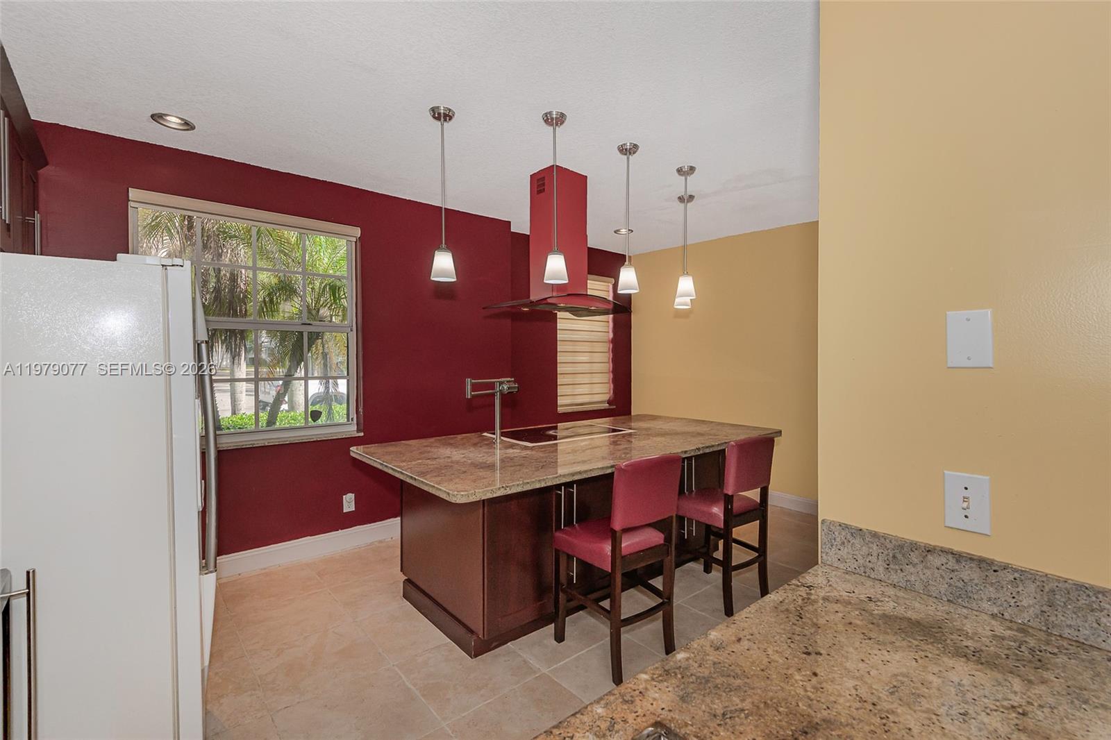 15048 Southwest 51st Street Davie, FL 33331 - Photo 10 of 34