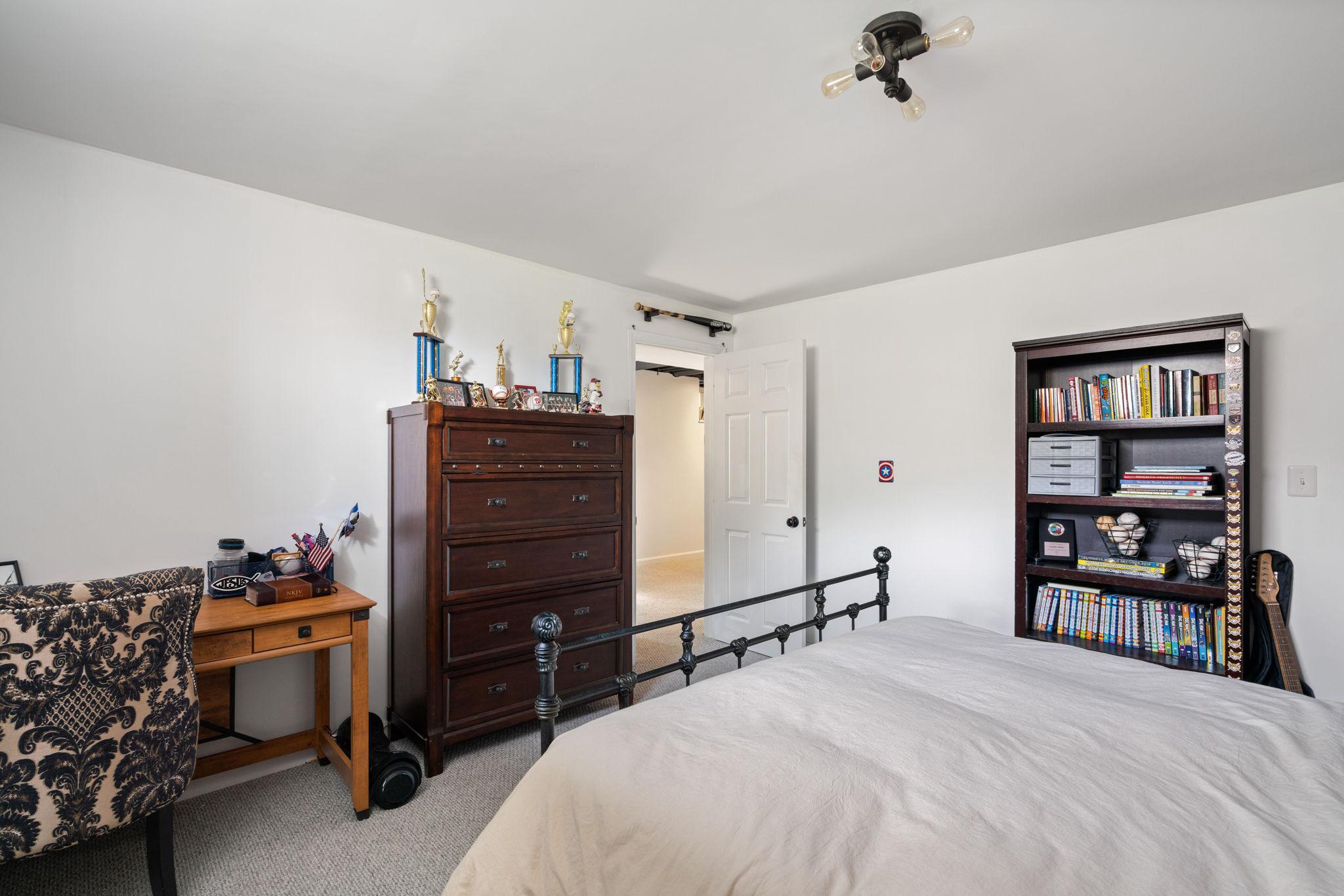 19728 Gleedsville Road Leesburg, VA 20175 - Photo 45 of 61 Basement den